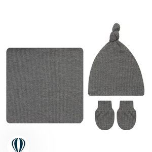 Lou Lou and Company Newborn Essential Bundle and Knotted Gown